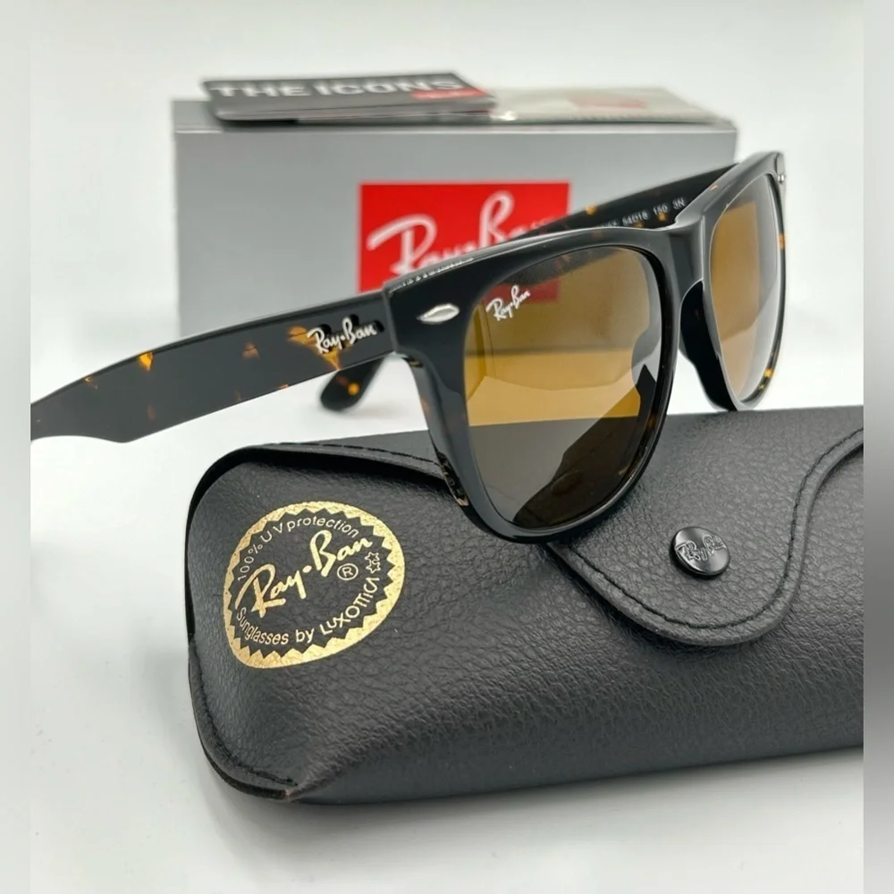 Ray-Ban Tortoiseshell Black Frame Brown Lenses Wayfarer Sunglasses